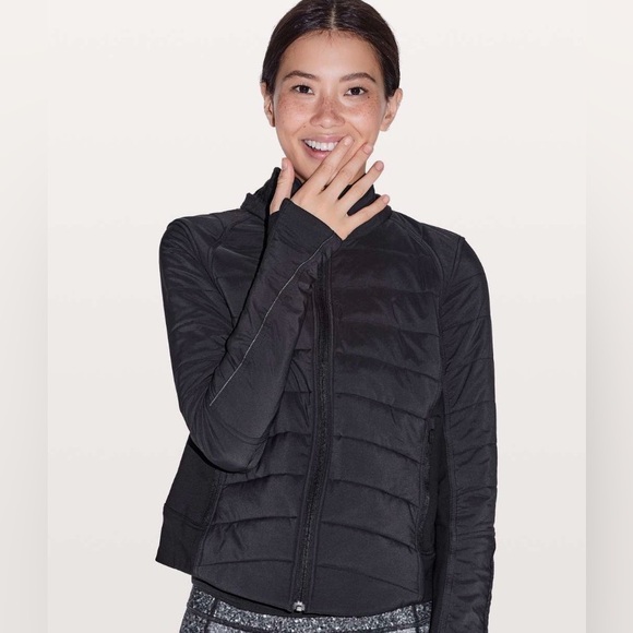 Women's Lululemon Push Your Pace First Edition quilted hooded jacket - 6 - Picture 2 of 10